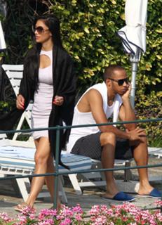 Nicole Scherzinger feet photo thumbnail