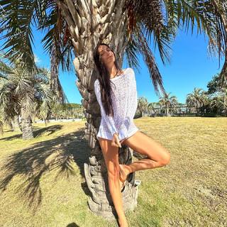 Zaira Nara feet photo thumbnail