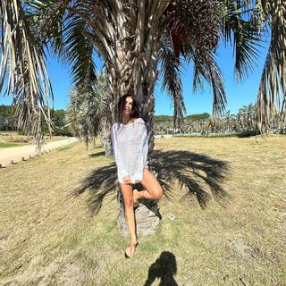 Zaira Nara feet photo thumbnail