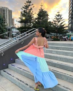 Anushka Sen feet photo thumbnail