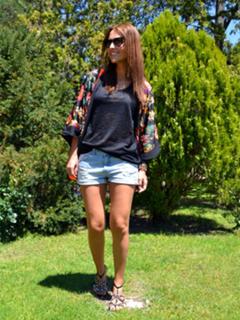 Paula Echevarría feet photo thumbnail
