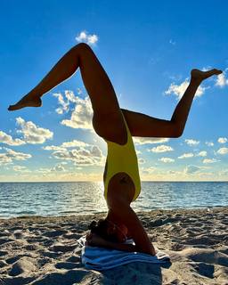 Lais Ribeiro feet photo thumbnail