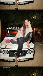 Zaira Nara feet photo thumbnail