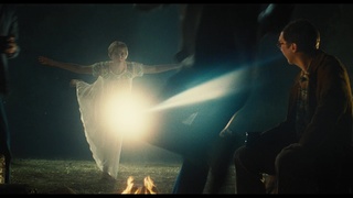 Michelle Williams feet photo thumbnail