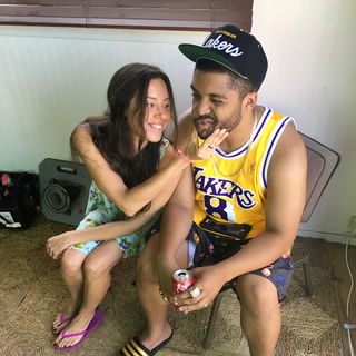 Aubrey Plaza feet photo thumbnail