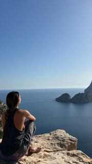 Cristina Buccino feet photo thumbnail