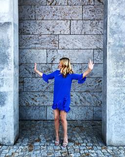 Alina Merkau feet photo thumbnail