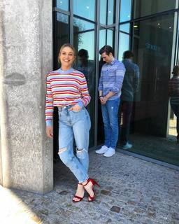 Alina Merkau feet photo thumbnail
