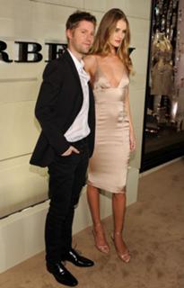 Rosie Huntington-Whiteley feet photo thumbnail