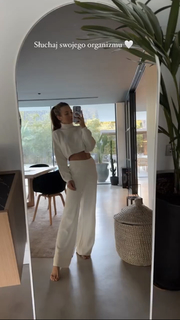 Anna Lewandowska feet photo thumbnail