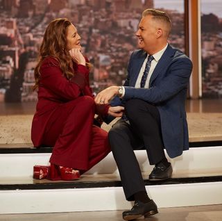 Drew Barrymore feet photo thumbnail
