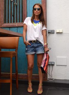 Paula Echevarría feet photo thumbnail