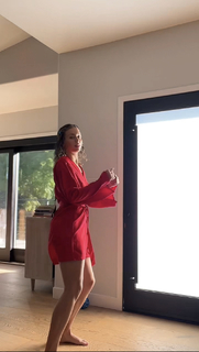 Charly Jordan feet photo thumbnail