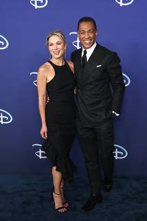 Amy Robach feet photo thumbnail