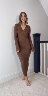 Frankie Bridge feet photo thumbnail