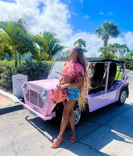 Jilly Anais feet photo thumbnail