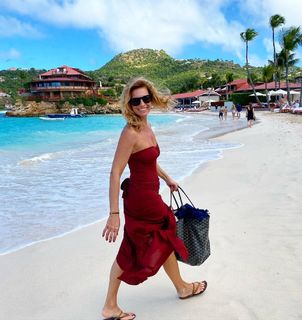 Federica Fontana feet photo thumbnail