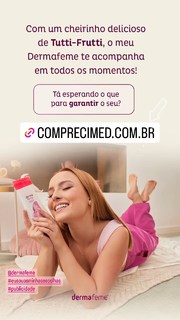 Larissa Manoela feet photo thumbnail
