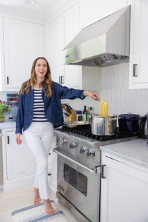 Eva Amurri feet photo thumbnail