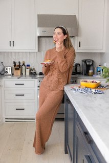 Eva Amurri feet photo thumbnail