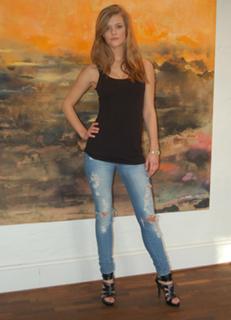 Nina Agdal feet photo thumbnail