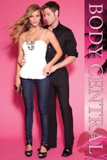 Nina Agdal feet photo thumbnail
