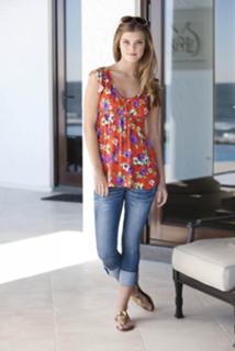 Nina Agdal feet photo thumbnail