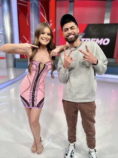 Vanessa Claudio feet photo thumbnail