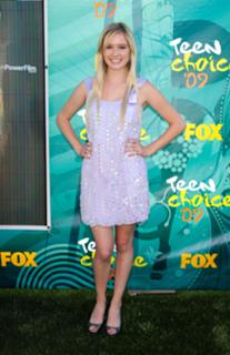 Greer Grammer feet photo 5