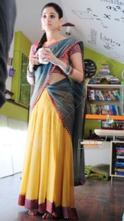 Tamannaah Bhatia feet photo thumbnail