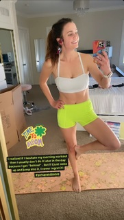 Tiffany Alvord feet photo thumbnail