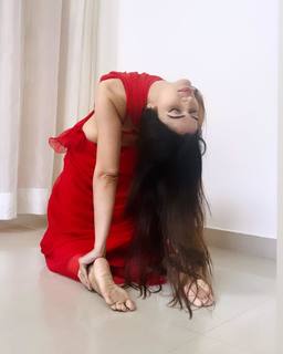 Poonam Yadav feet photo thumbnail