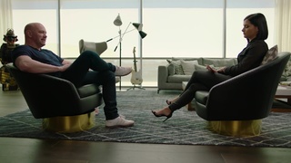 Megan Olivi feet photo thumbnail