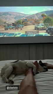 Flávia Alessandra feet photo thumbnail
