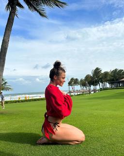 Edyta Herbus feet photo thumbnail