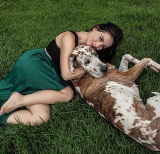 Claudia Lizaldi feet photo thumbnail