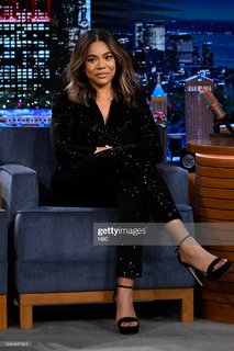 Regina Hall feet photo thumbnail