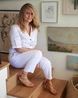 Alicia Silverstone feet photo thumbnail