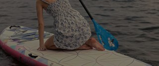 Anna Kendrick feet photo thumbnail