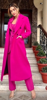 Kriti Sanon feet photo thumbnail