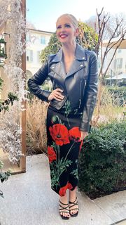 Sarah Michelle Gellar feet photo thumbnail