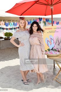 Jenna Dewan feet photo thumbnail