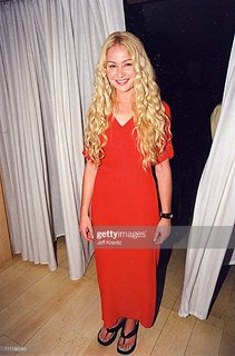 Portia de Rossi feet photo 1