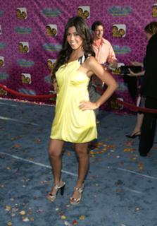 Kourtney Kardashian feet photo 5