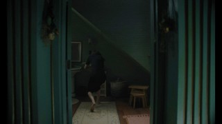Alexandra Daddario feet photo thumbnail