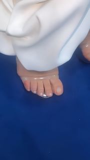 Adriane Galisteu feet photo thumbnail