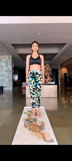 Shilpa Shetty Kundra feet photo thumbnail
