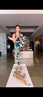 Shilpa Shetty Kundra feet photo thumbnail