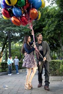 Maite Perroni feet photo thumbnail
