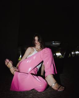 Camila Queiroz feet photo thumbnail